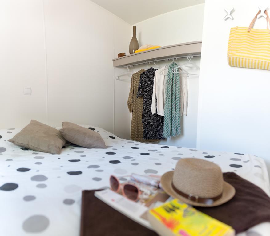 Camping Officiel Siblu Les Pierres Couchees Saint-Brevin-les-Pins Room photo