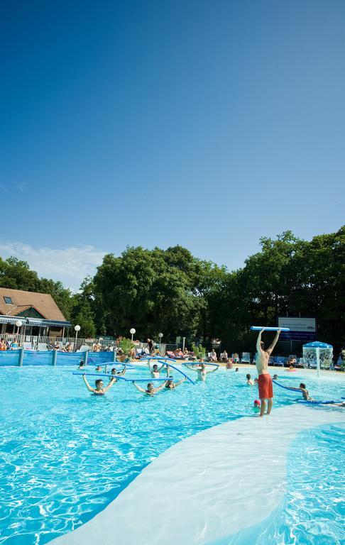 Camping Officiel Siblu Les Pierres Couchees Saint-Brevin-les-Pins Exterior photo